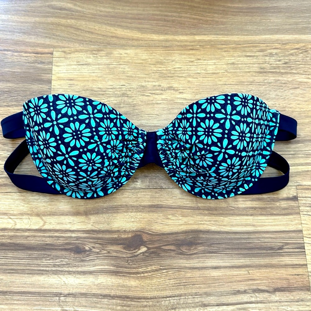 Bikini top